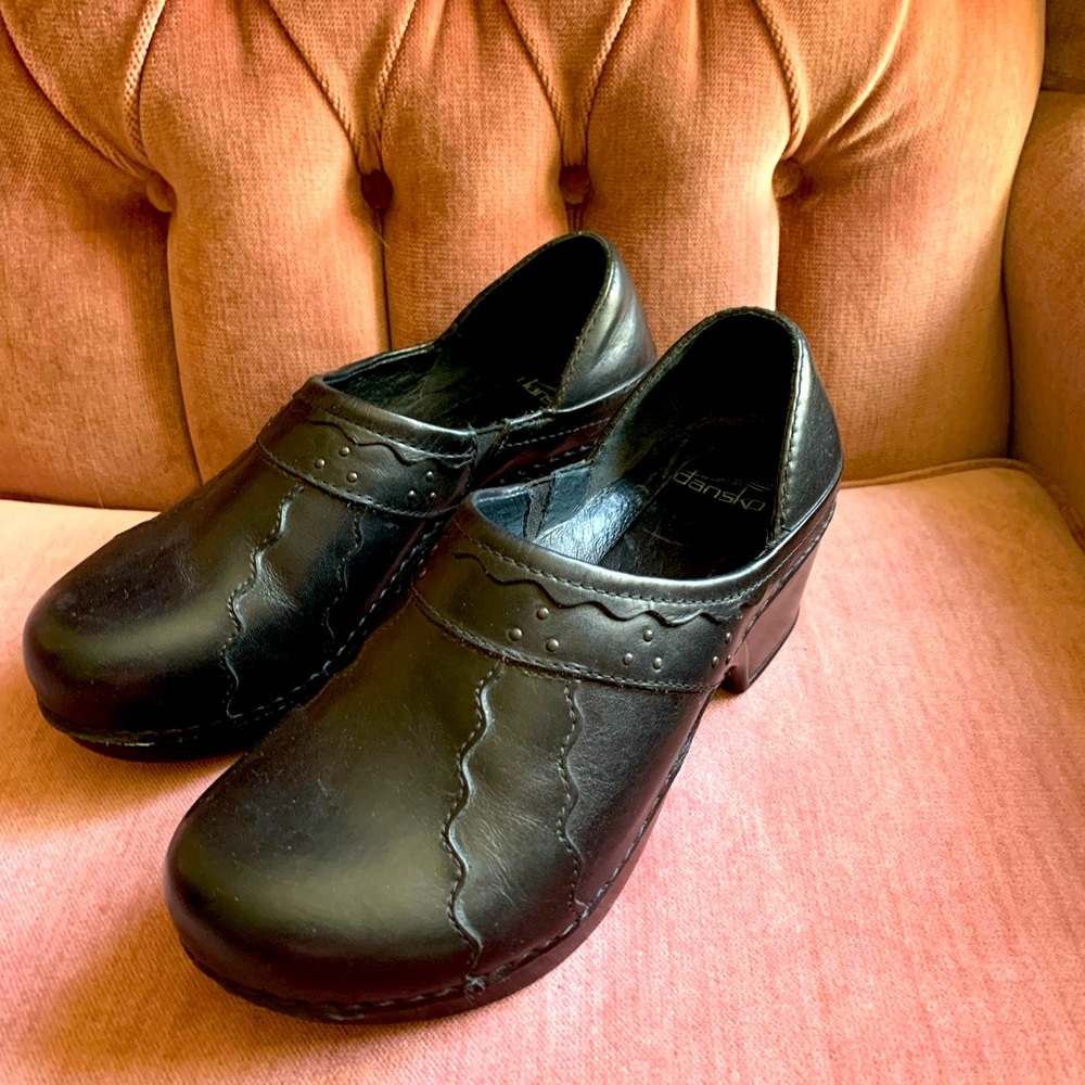 Dansko shoes.